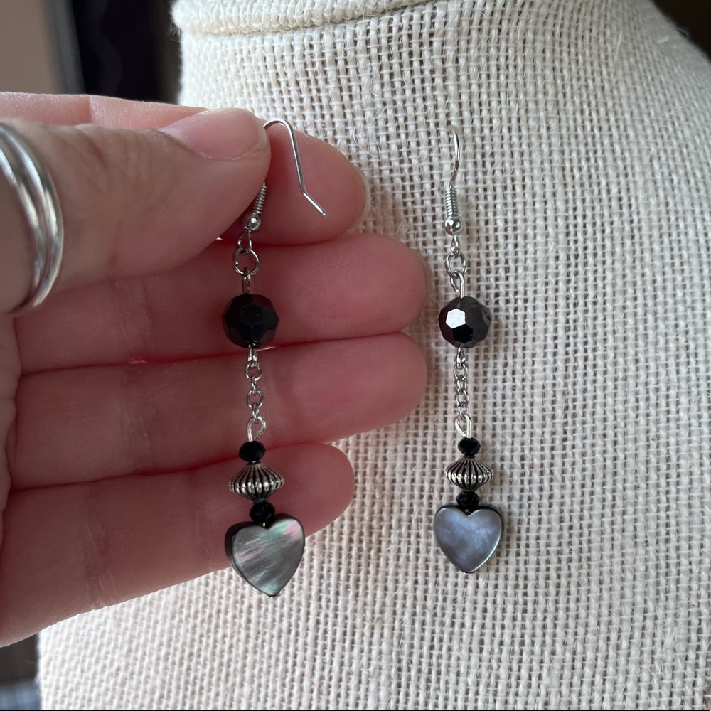 🖤Handmade Earrings 🖤 - Picture 2 of 10